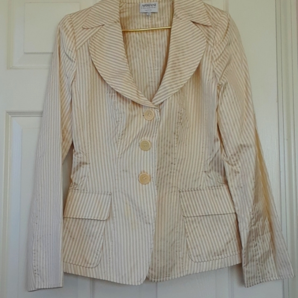 NEW!! ARMANI COLLEZIONI..SILK